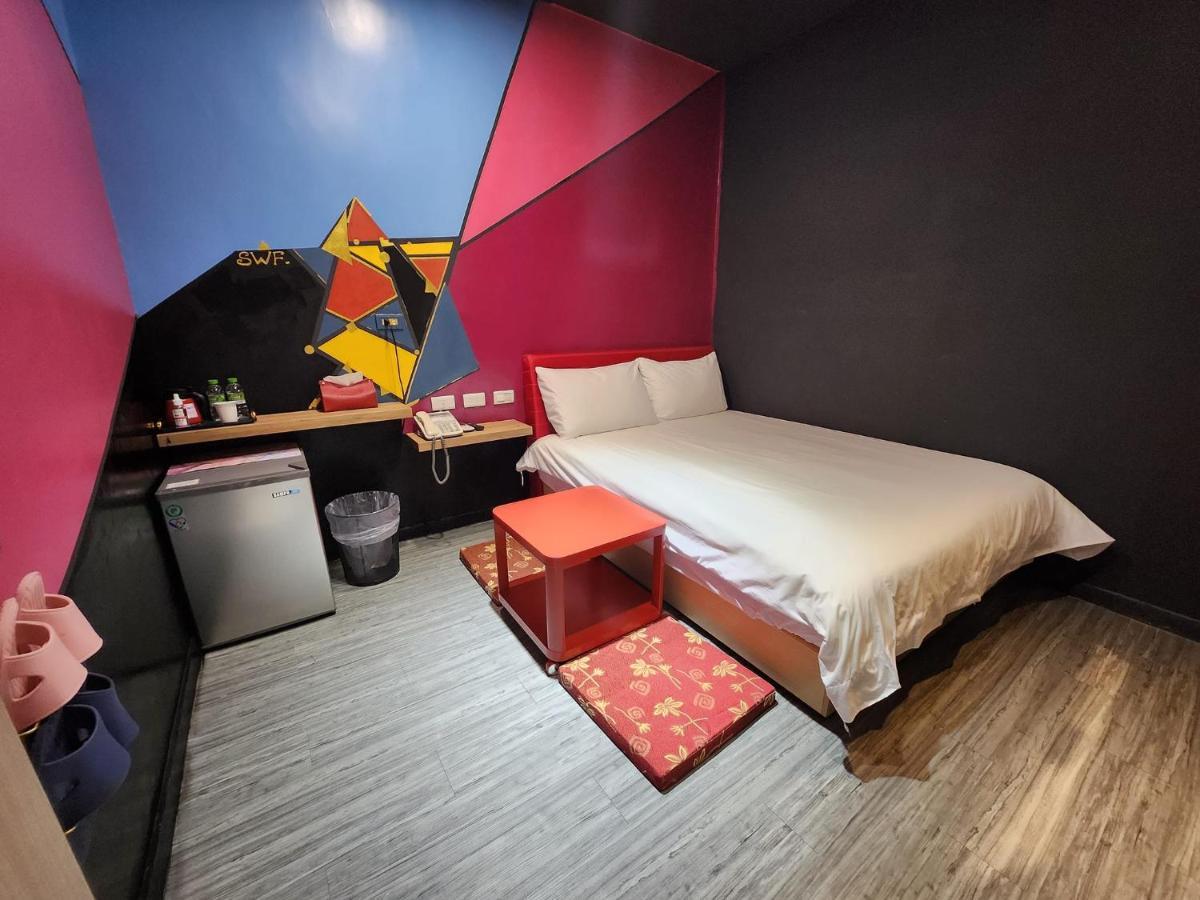 Swf淡水新五福旅館 Sinwufu Hotel Εξωτερικό φωτογραφία