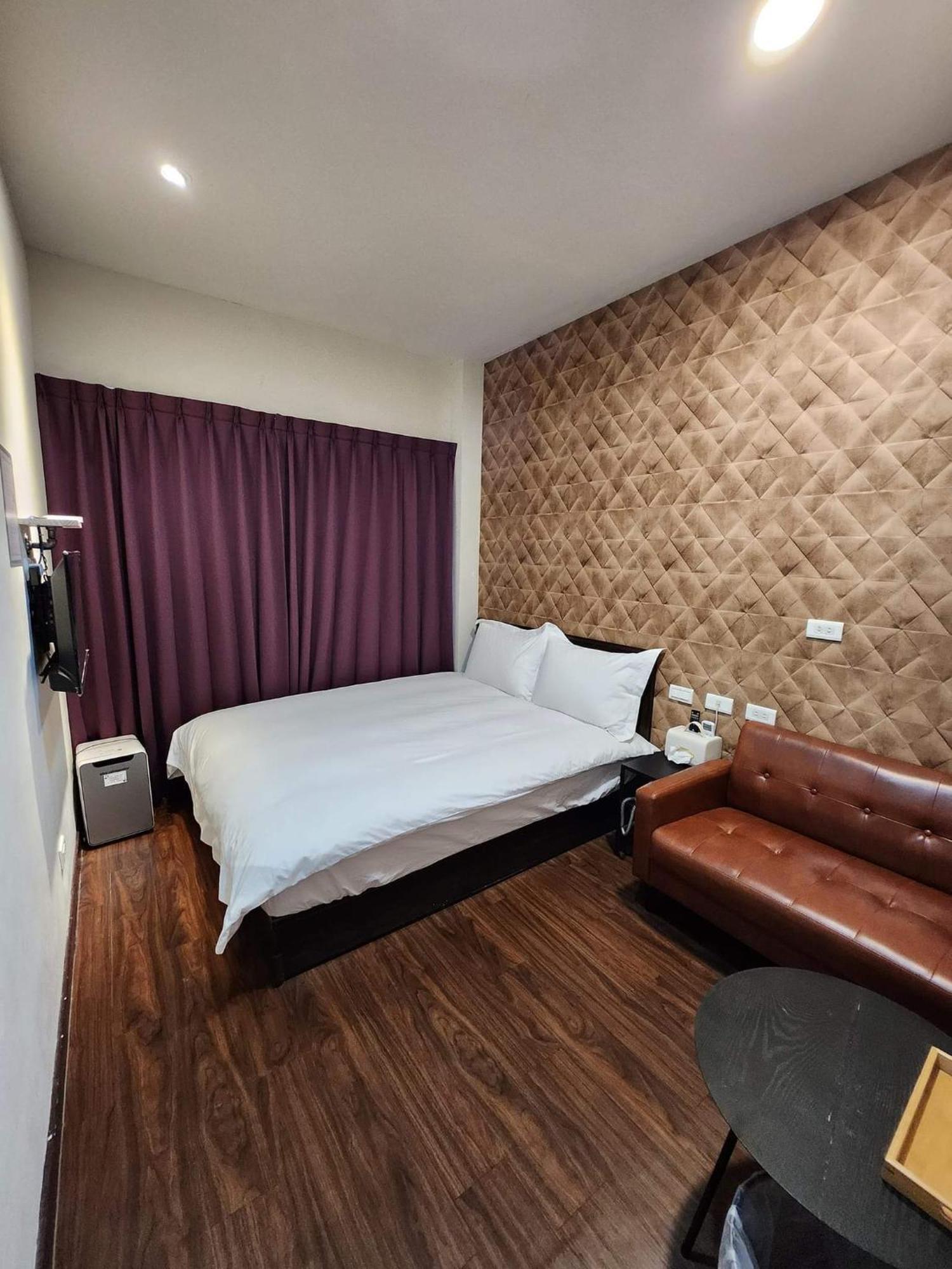 Swf淡水新五福旅館 Sinwufu Hotel Εξωτερικό φωτογραφία
