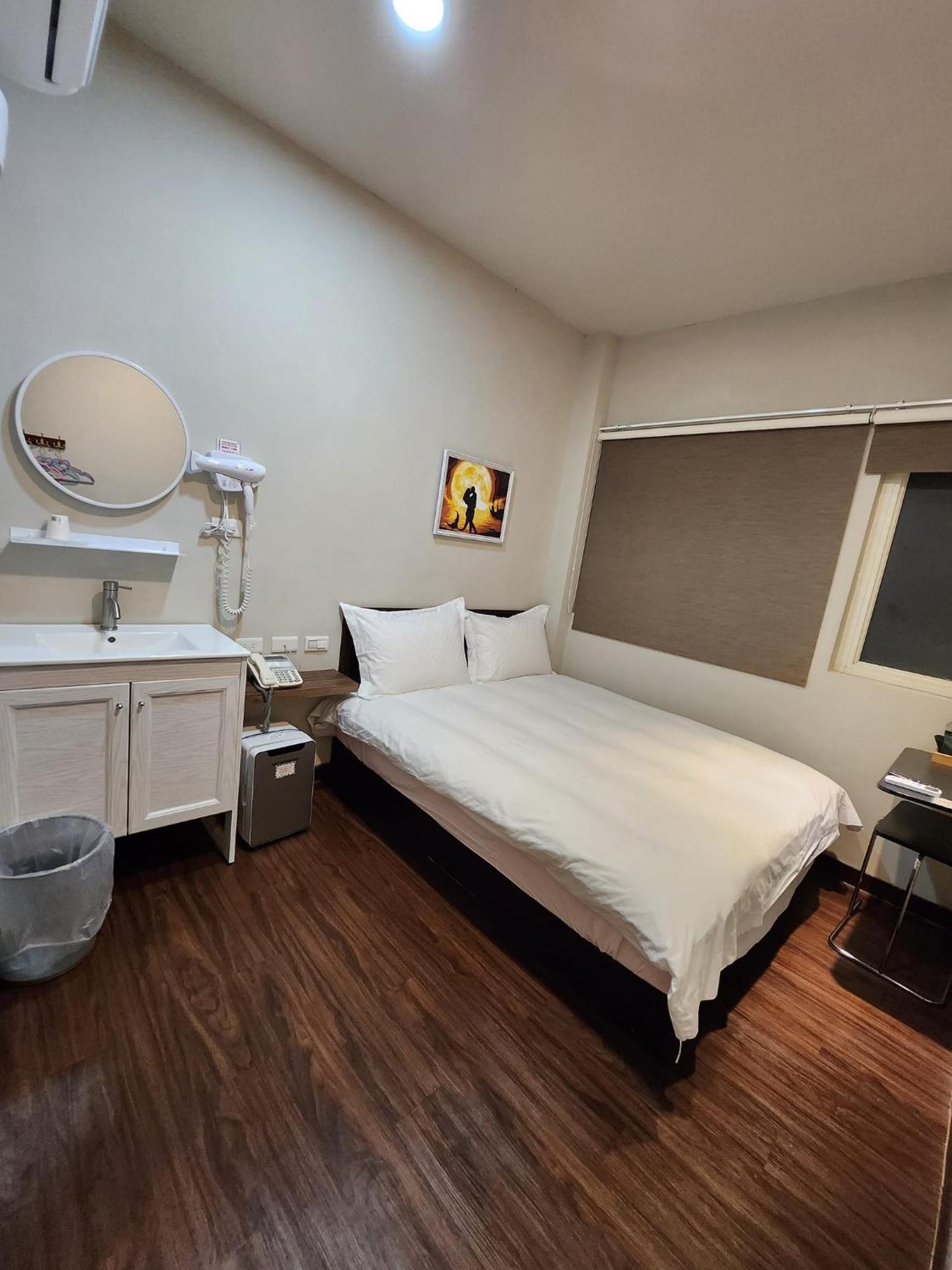 Swf淡水新五福旅館 Sinwufu Hotel Εξωτερικό φωτογραφία
